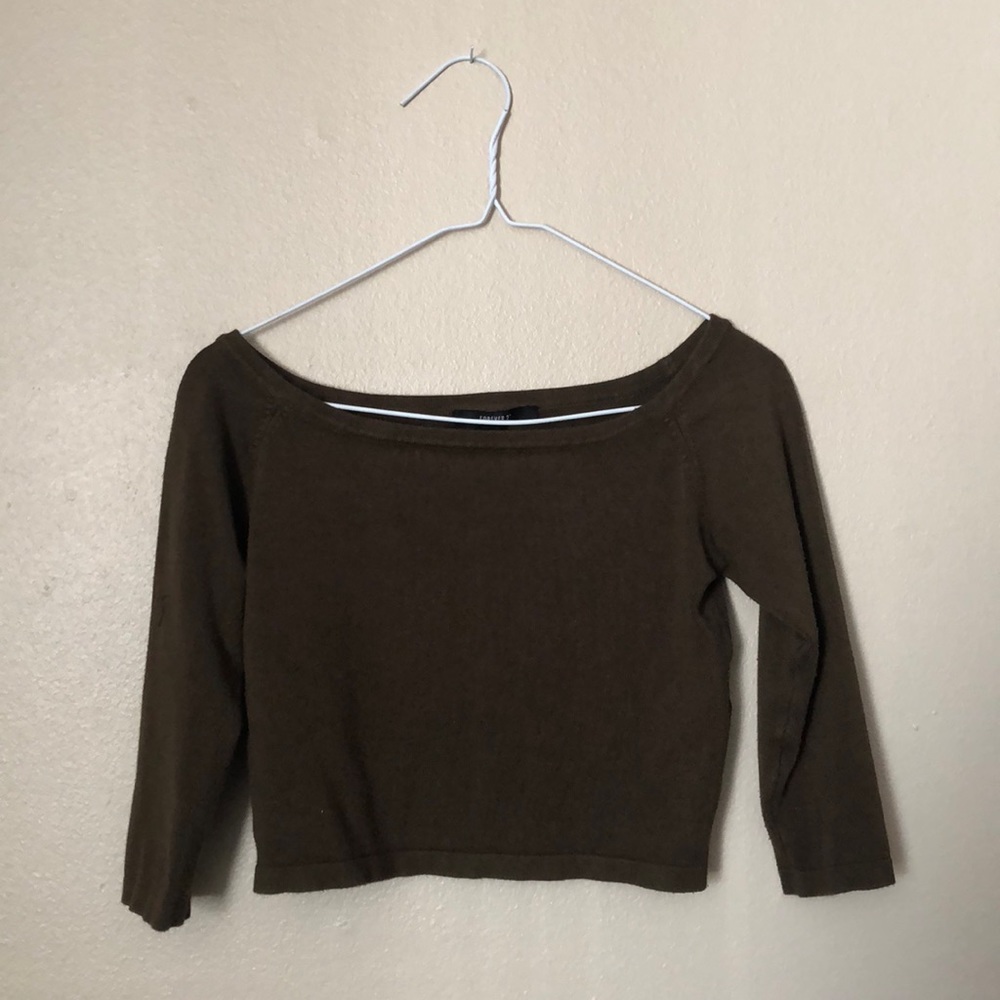 Off shoulder dark green-brown crop top